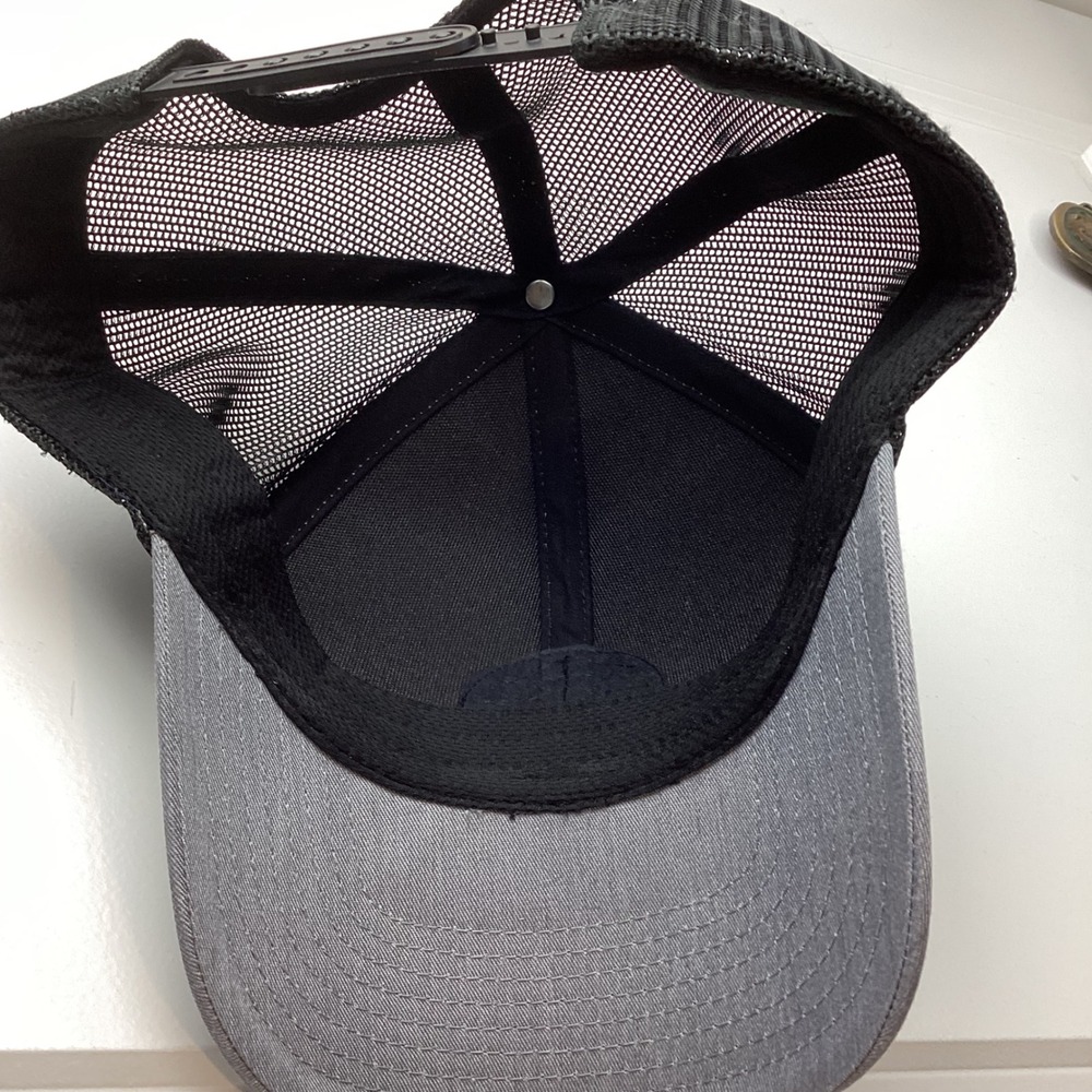 Haka Chicago Illinois CHI State Patch Trucker Hat Gray Black Snapback Cap - Picture 7 of 7